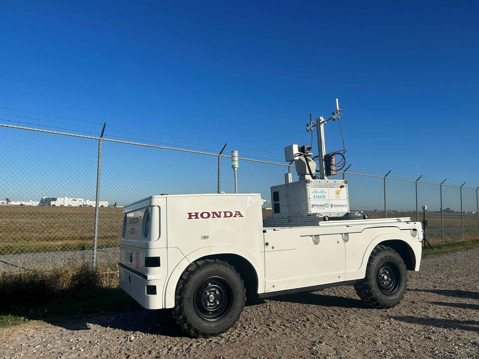 First-of-its-kind autonomous airfield inspection vehicle showcased by Greater Toronto Airports Authority. Photo by CNW Group/Greater Toronto Airports Authority.