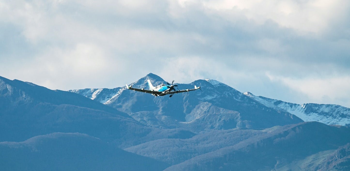 The EcoPulse Aircraft Demonstrator Makes First Hybrid-electric Flight ...