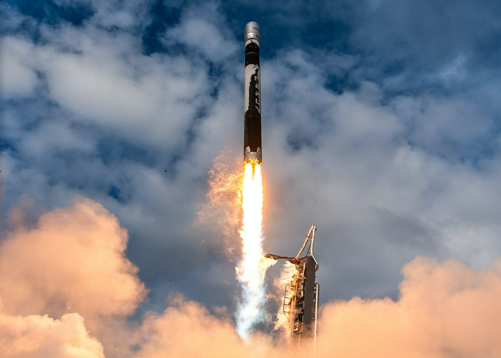 Liftoff of Firefly Aerospace's Alpha FLTA004 rocket. Firefly Aerospace / Trevor Mahlmann photo.