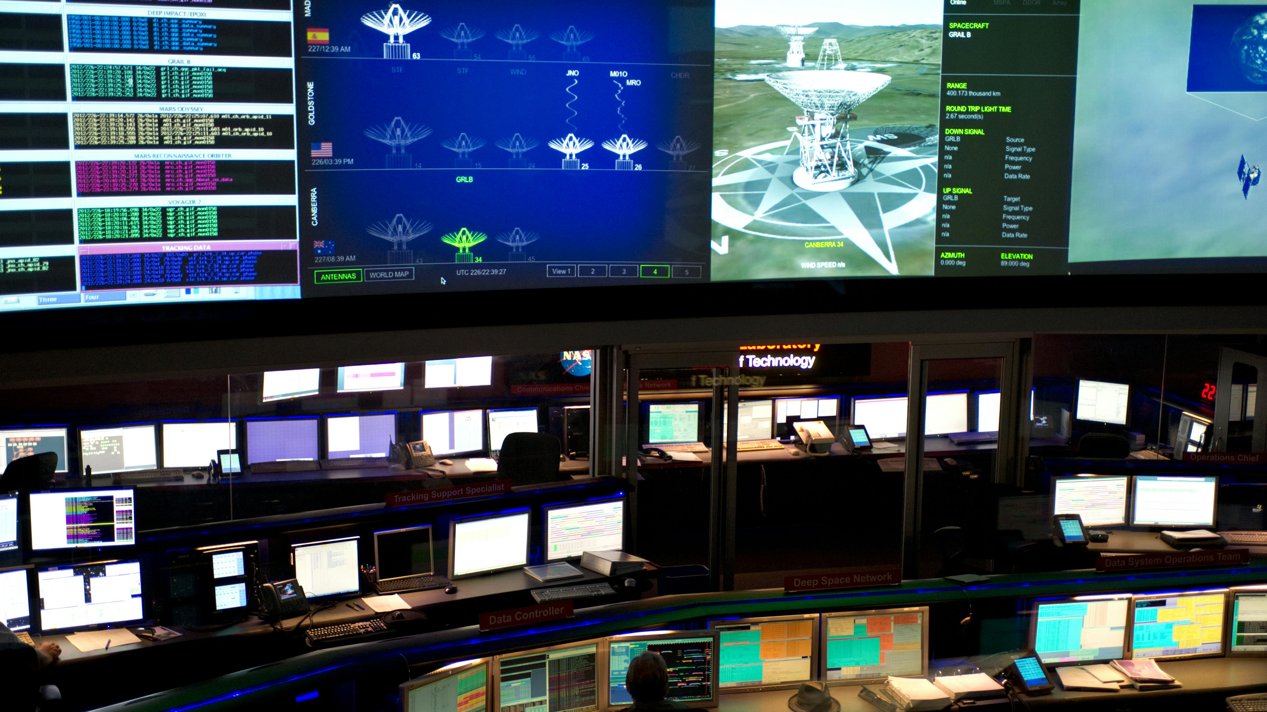 Mission control at NASA's Jet Propulsion Laboratory in La Ca&ntilde;ada Flintridge, Calif. ID 26144964 &copy; Christopher Halloran | Dreamstime.com