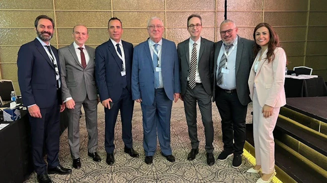 67251962fc51b791a90fd954 672239a0ec58889fa9f61fbegeorge1