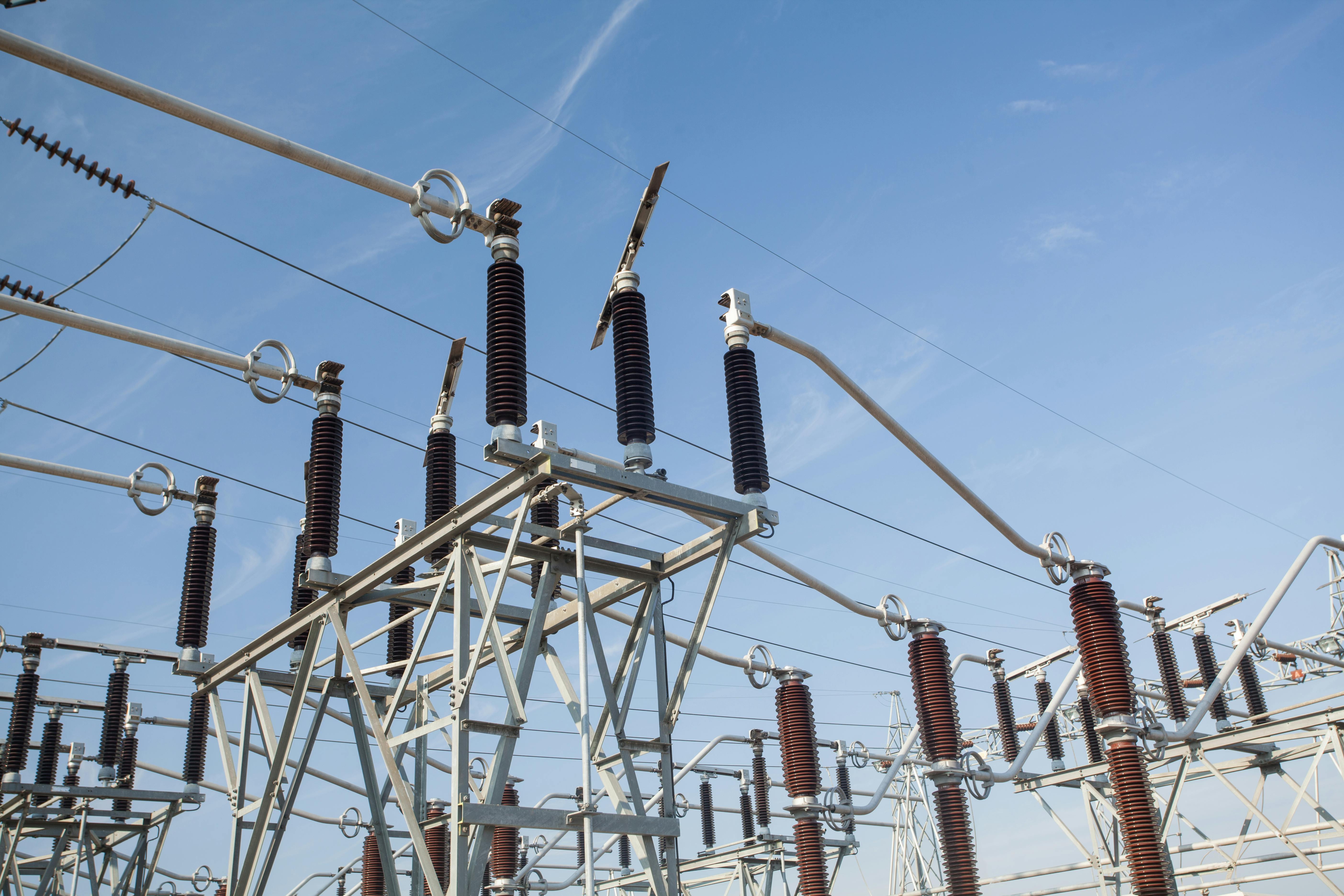 The Tough and Affordable Ceramics Today (INTACT) project will explore atomic-scale toughening mechanisms that afford ceramics with the ductile characteristics of metallic systems.