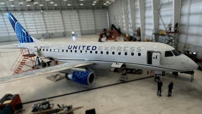 67eadad945b23cbbcf9935ff United Receives Faa Certification On Starlink Airc