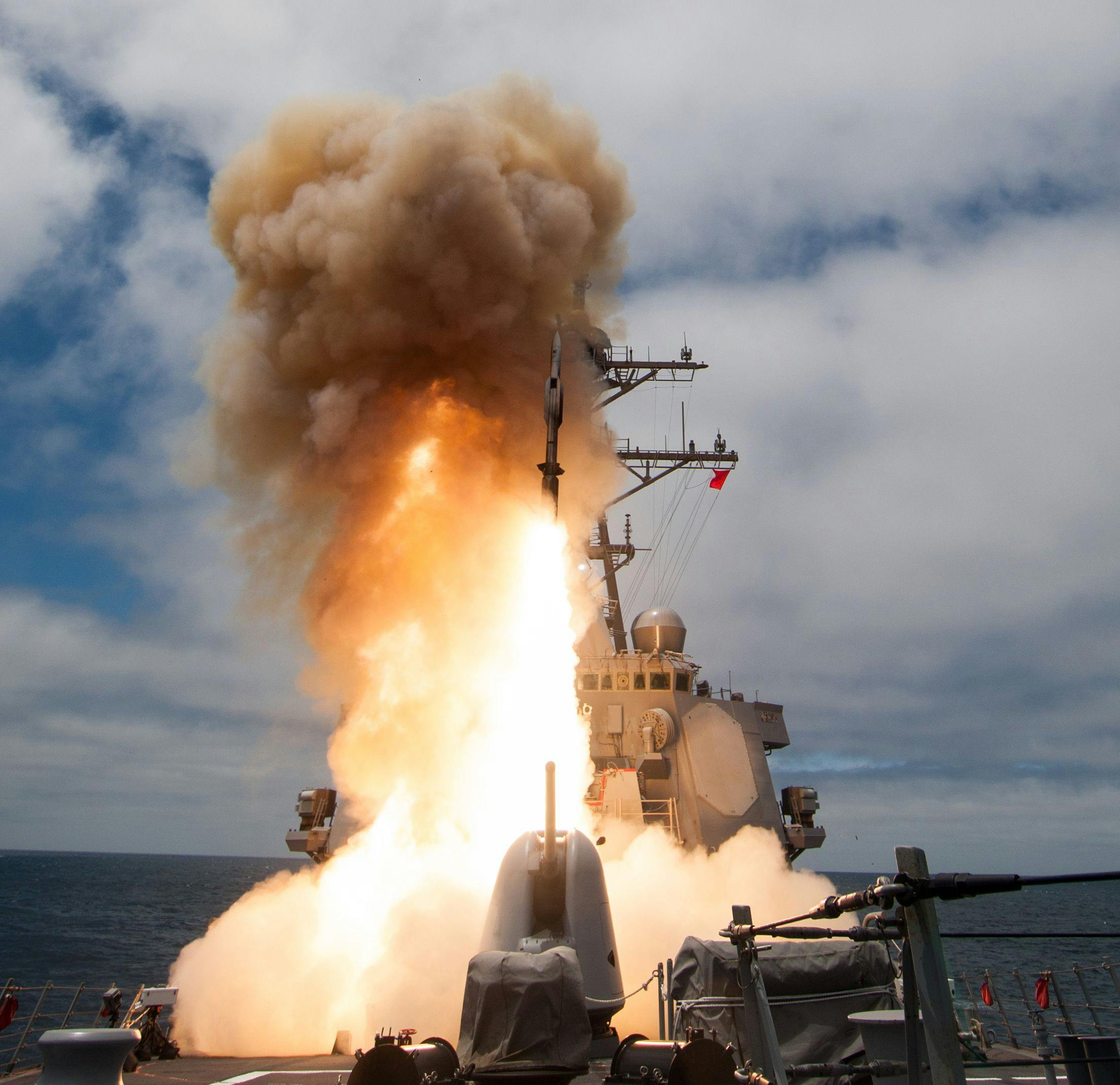The guided-missile destroyer USS John Paul Jones (DDG 53) launches an SM-6 missile during a live-fire test of the ship's aegis weapons system.