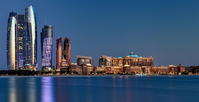 Abu Dhabi in the evening. ID 92266409 © | Dreamstime.com.