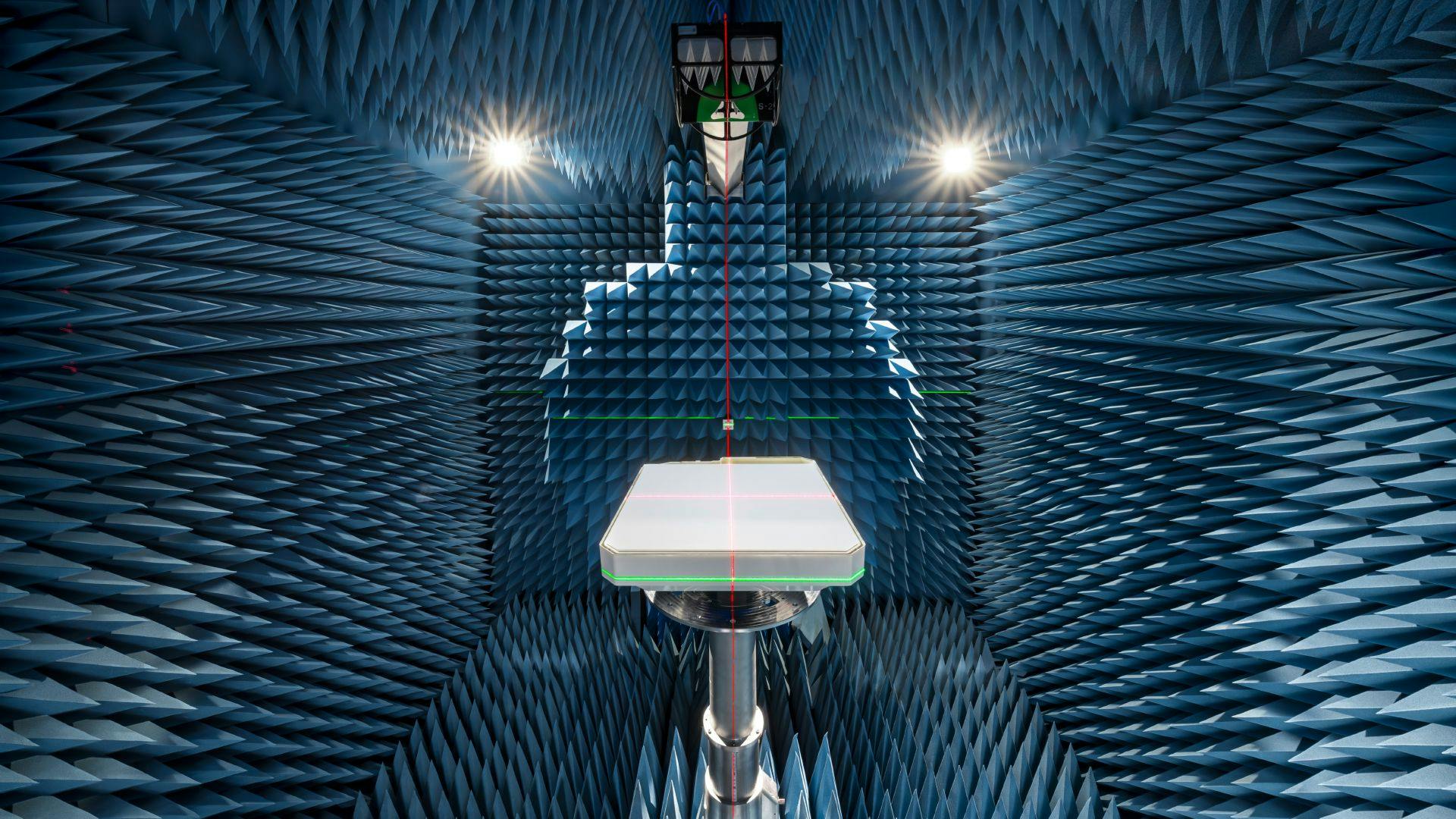 Greenerwave antenna