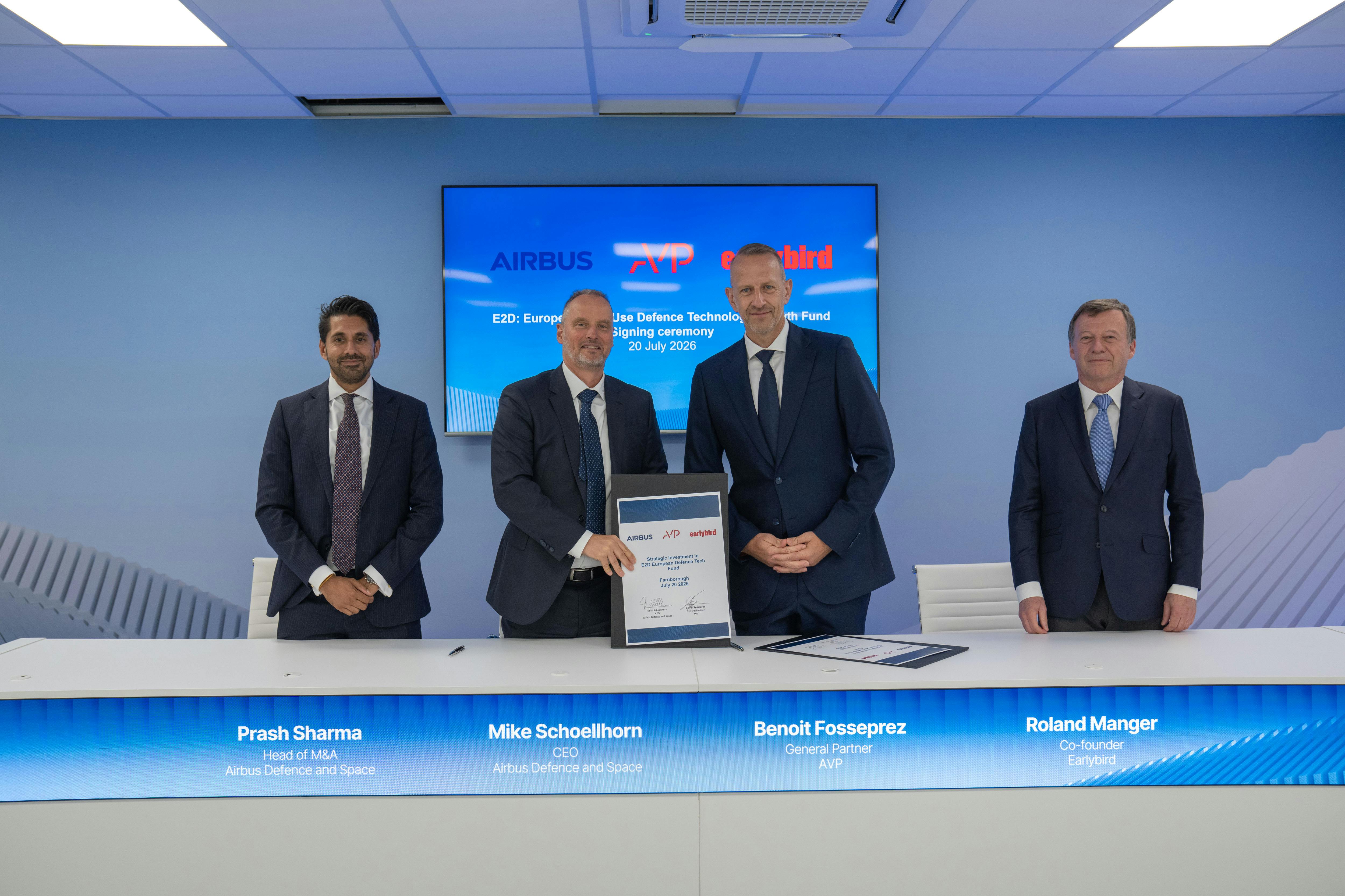farnbouroughairshow2026e2dsigningceremony