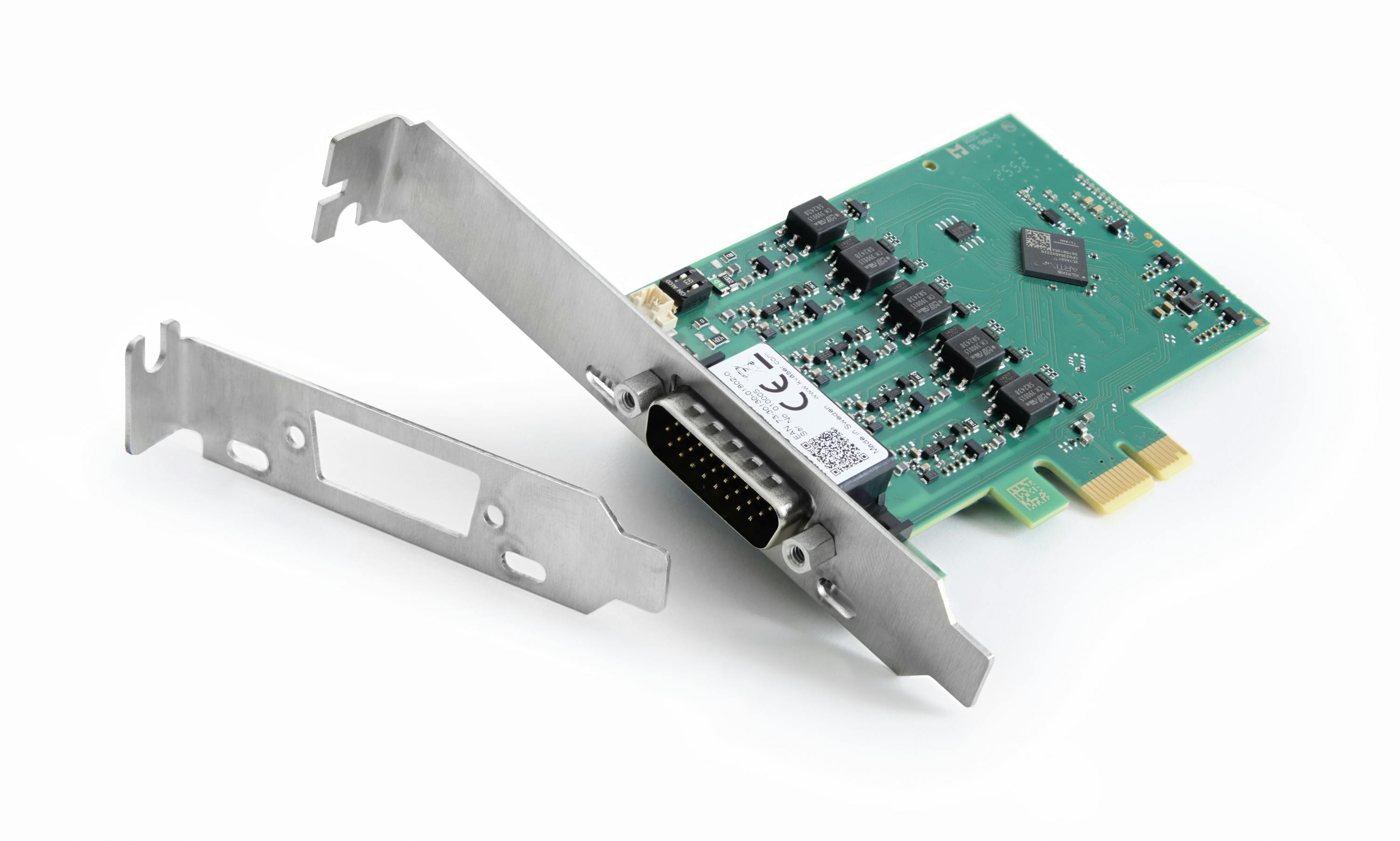 kvaserpcie_4xlin_018020_5_high_res