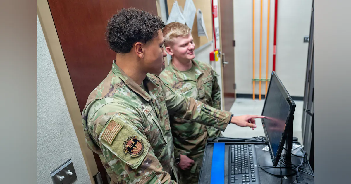 Enlighten IT wins 2.8 million Air Force cyber data contract Enlighten IT wins 2.8 million Air Force cyber data contract