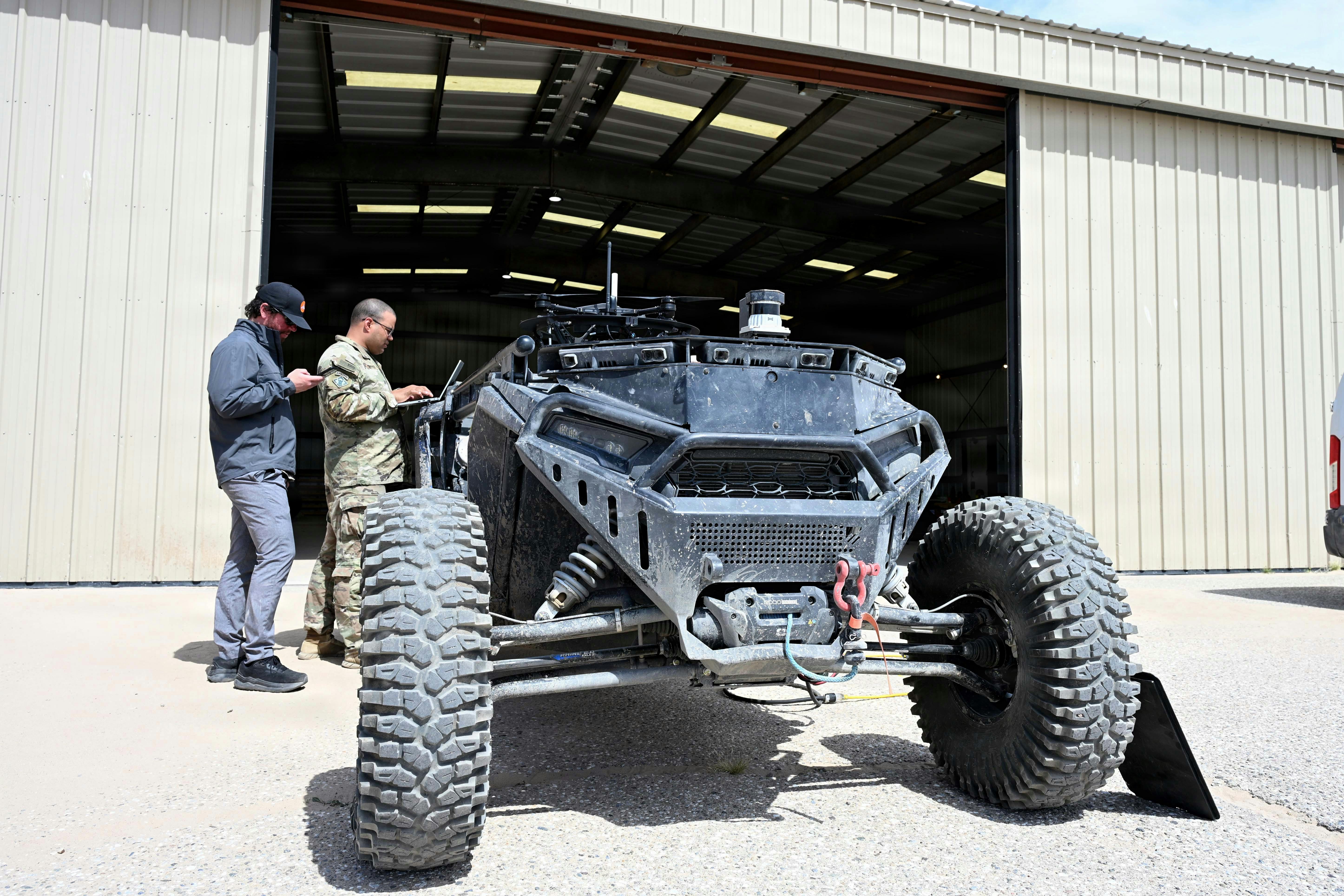 DoD's 'Project Agincourt' aims to accelerate autonomous warfare acquisition